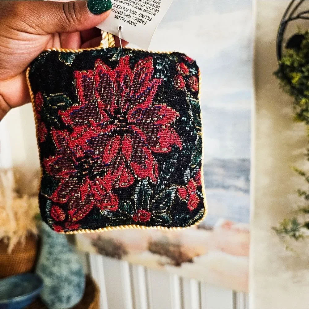 New Y2K Nicole Crafts Poinsettia Christmas Tapestry Mini Door Pillow.